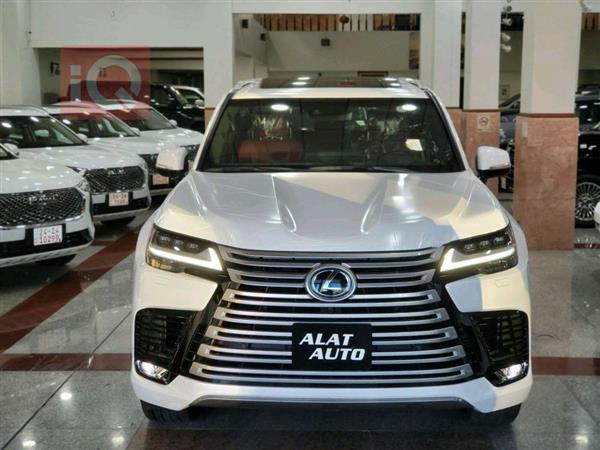 Lexus for sale in Iraq